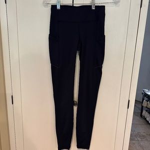 Lululemon Fast and Free High Rise 28” Leggings in True Navy size 4